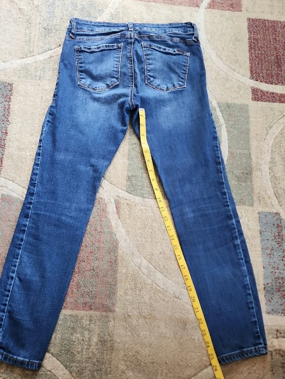 STS, Blue Women's Skinny Jeans in Medium Blue Wash, Size 28